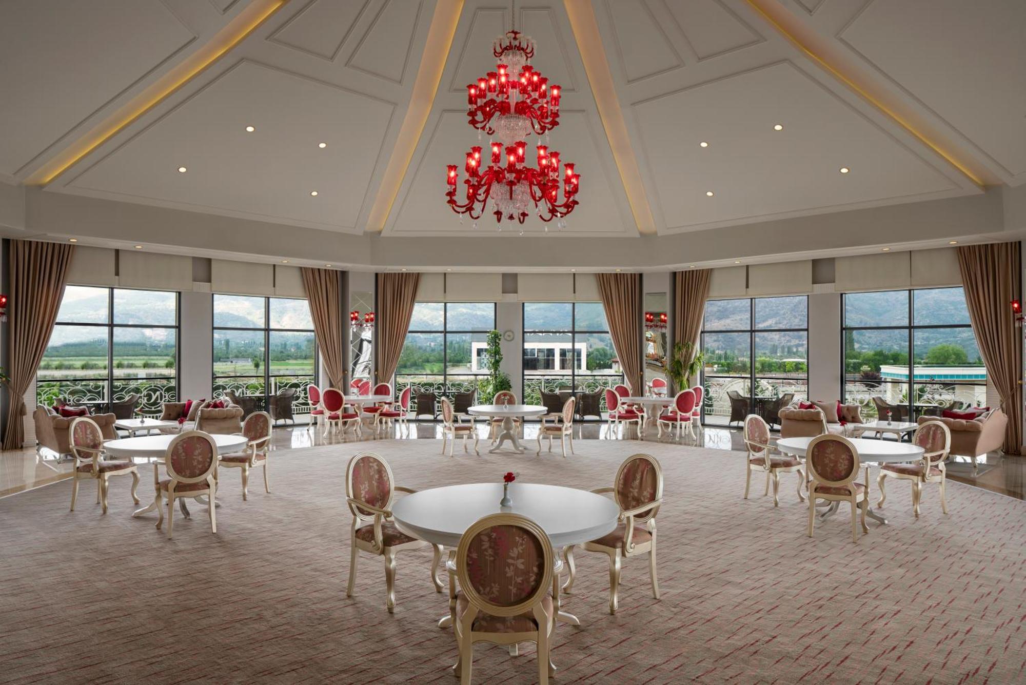 Ng Afyon Wellness & Convention Hotel Afyonkarahisar ภายนอก รูปภาพ